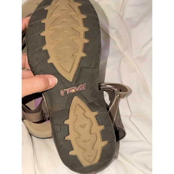 Teva Tirra Taupe Brown & Purple Sandals 8.5 Tan - Picture 6 of 6